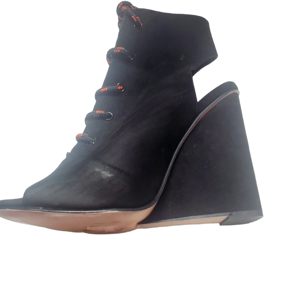 ASOS Black NUBUCK Lace Peep Toe Wedges SIZE 8 - Picture 2 of 5